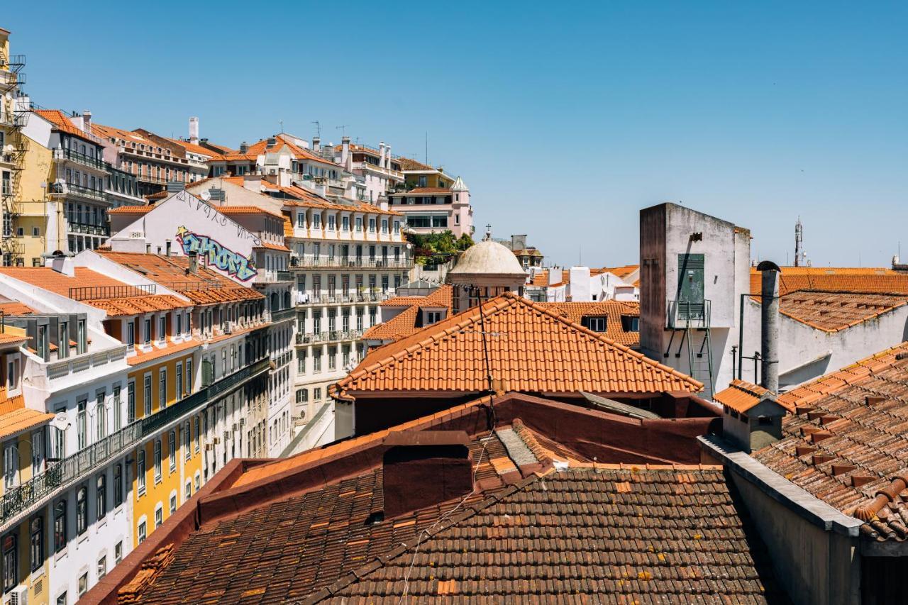 The House On The Pink Street In Lissabon
